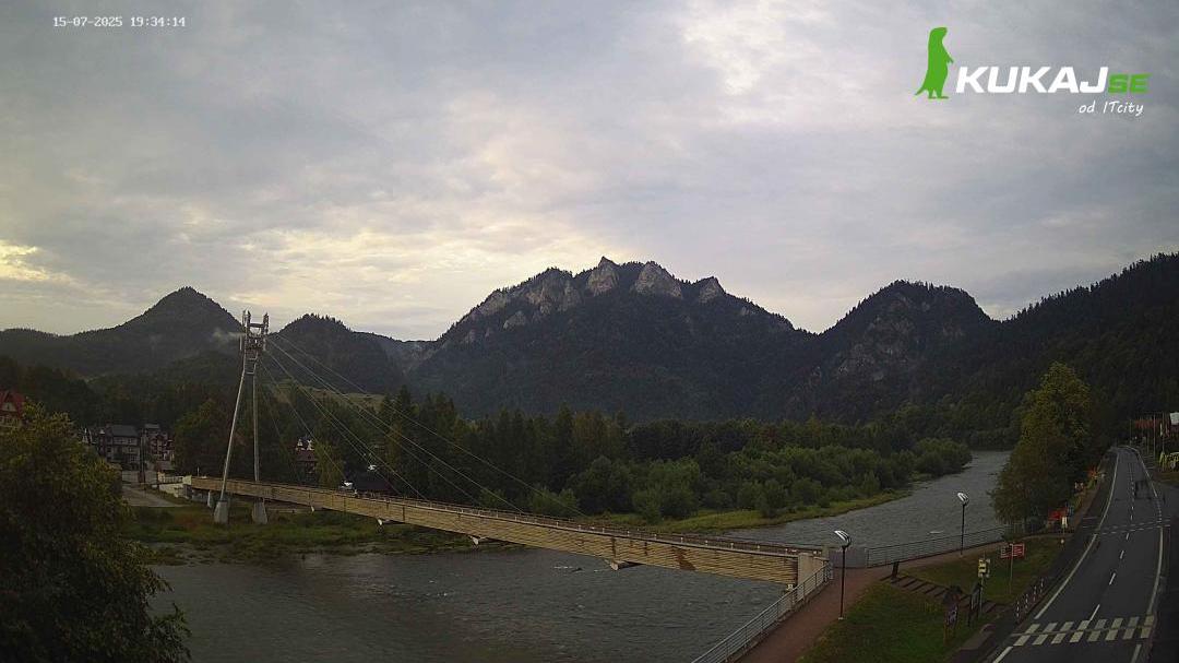 Mountain: Sromowce Nizne Webcam
