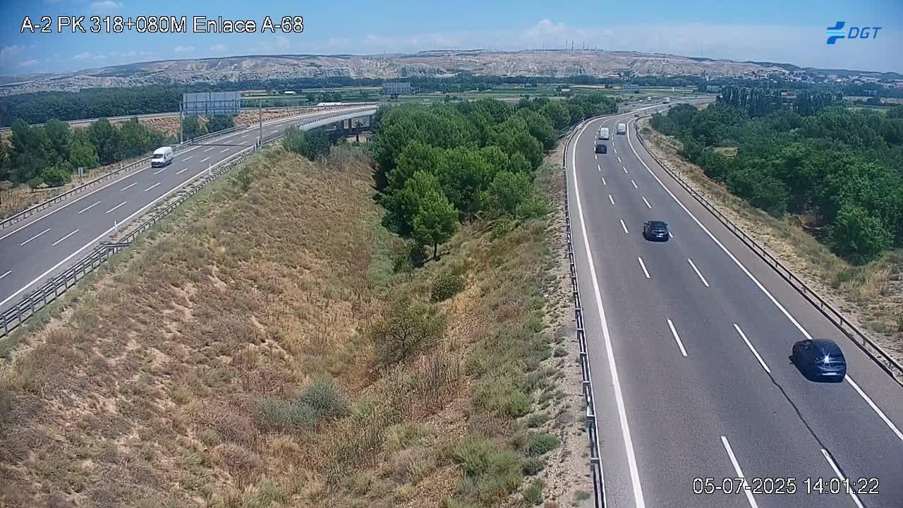 Traffic Cam Zaragoza: A-68 - Autovía del Ebro - A-2 - Autovía del Nordeste