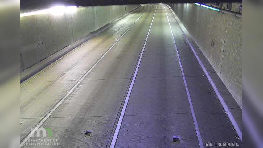 Traffic Cam Loring Park: I-94: I-94 EB (Tunnel East #1)