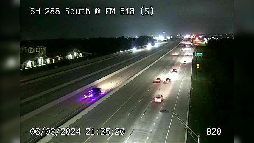 Traffic Cam Pearland › South: SH-288 South @ FM 518 (S)