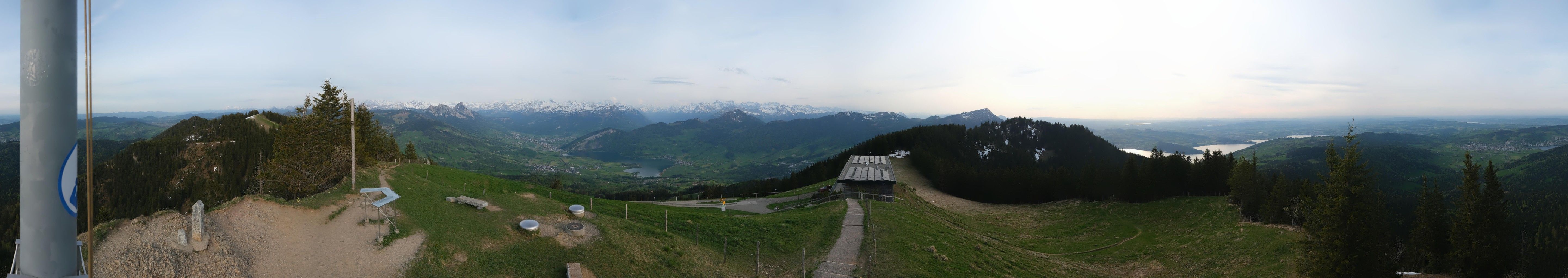 Zug: Wildspitz - Wildspitzstrasse