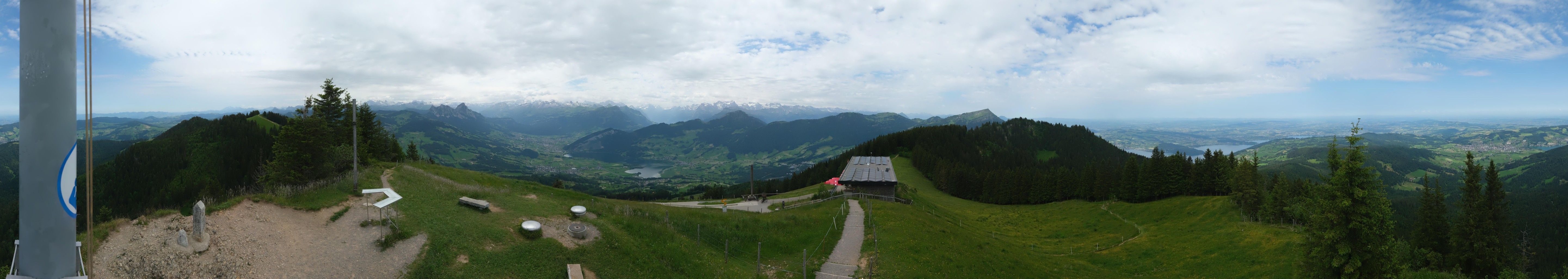 Zug: Wildspitz - Wildspitzstrasse