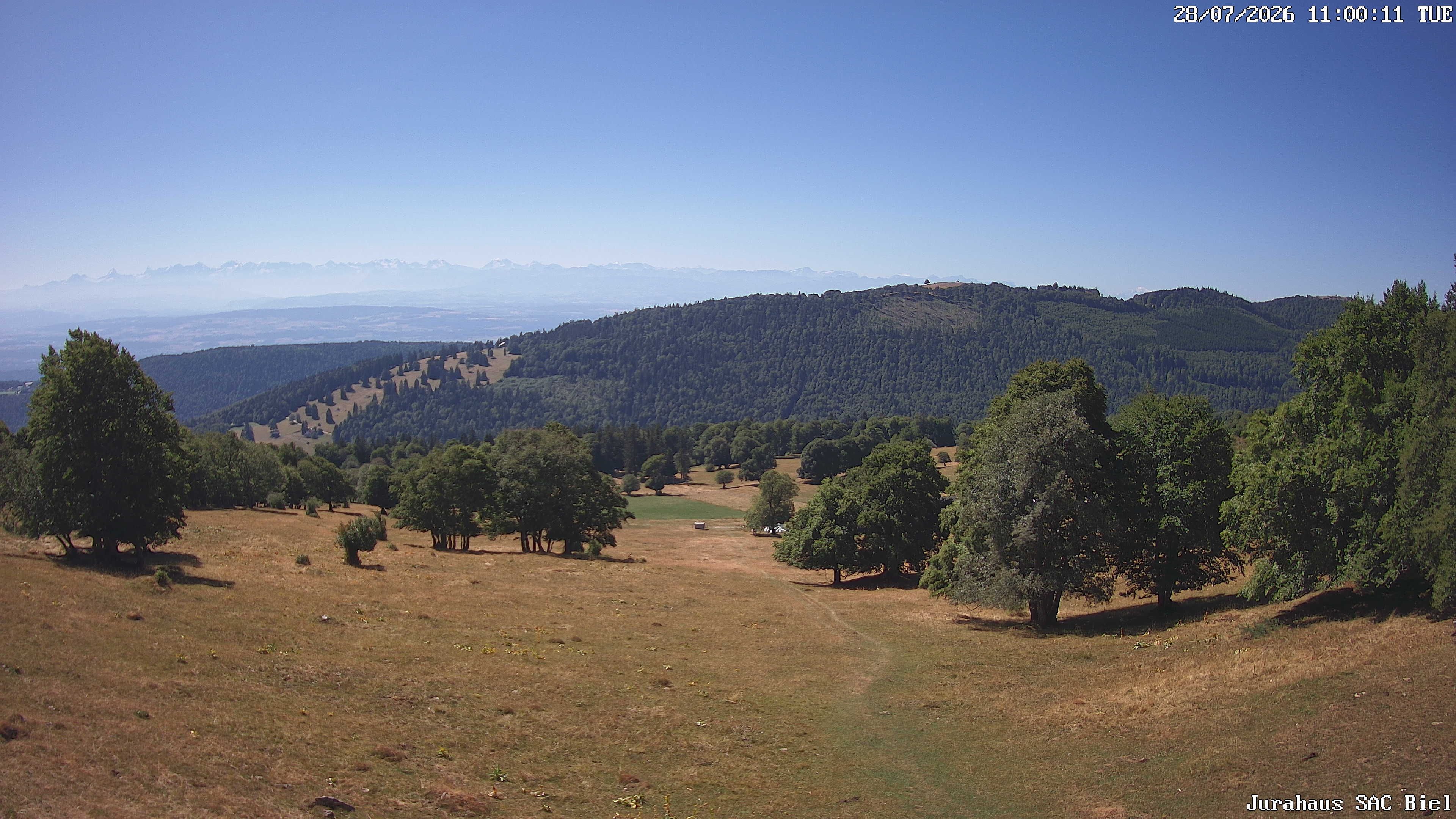 Orvin › Süden: Cabane du Jura CAS