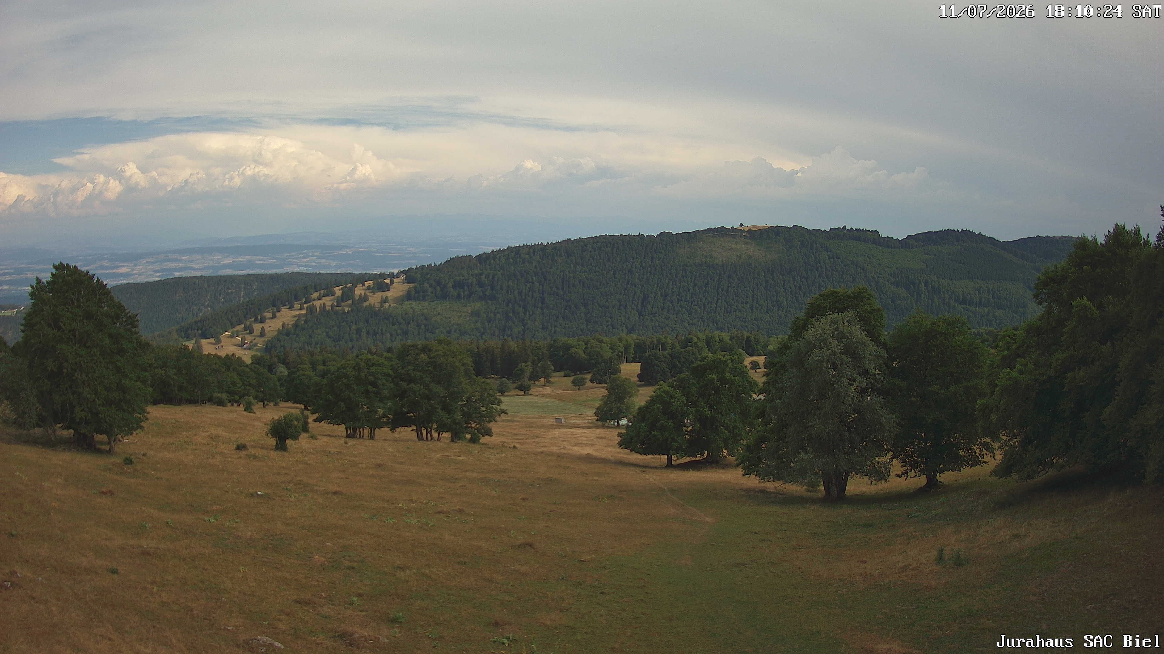 Orvin › Süden: Cabane du Jura CAS