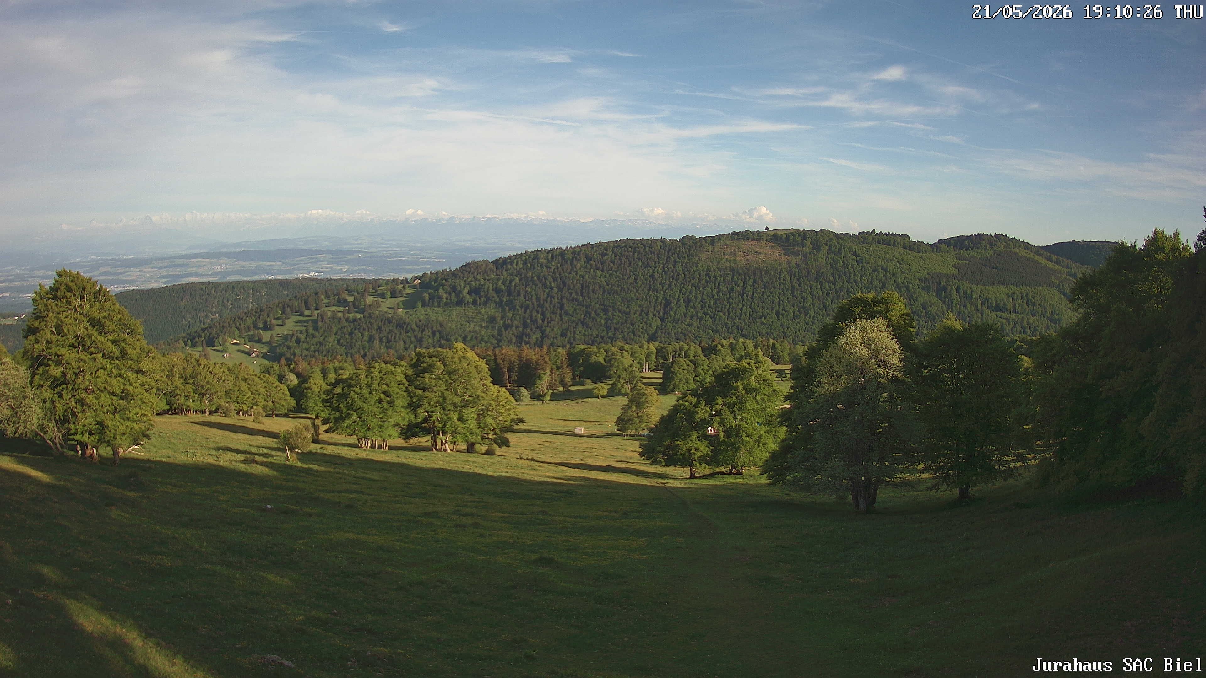 Orvin › Süden: Cabane du Jura CAS