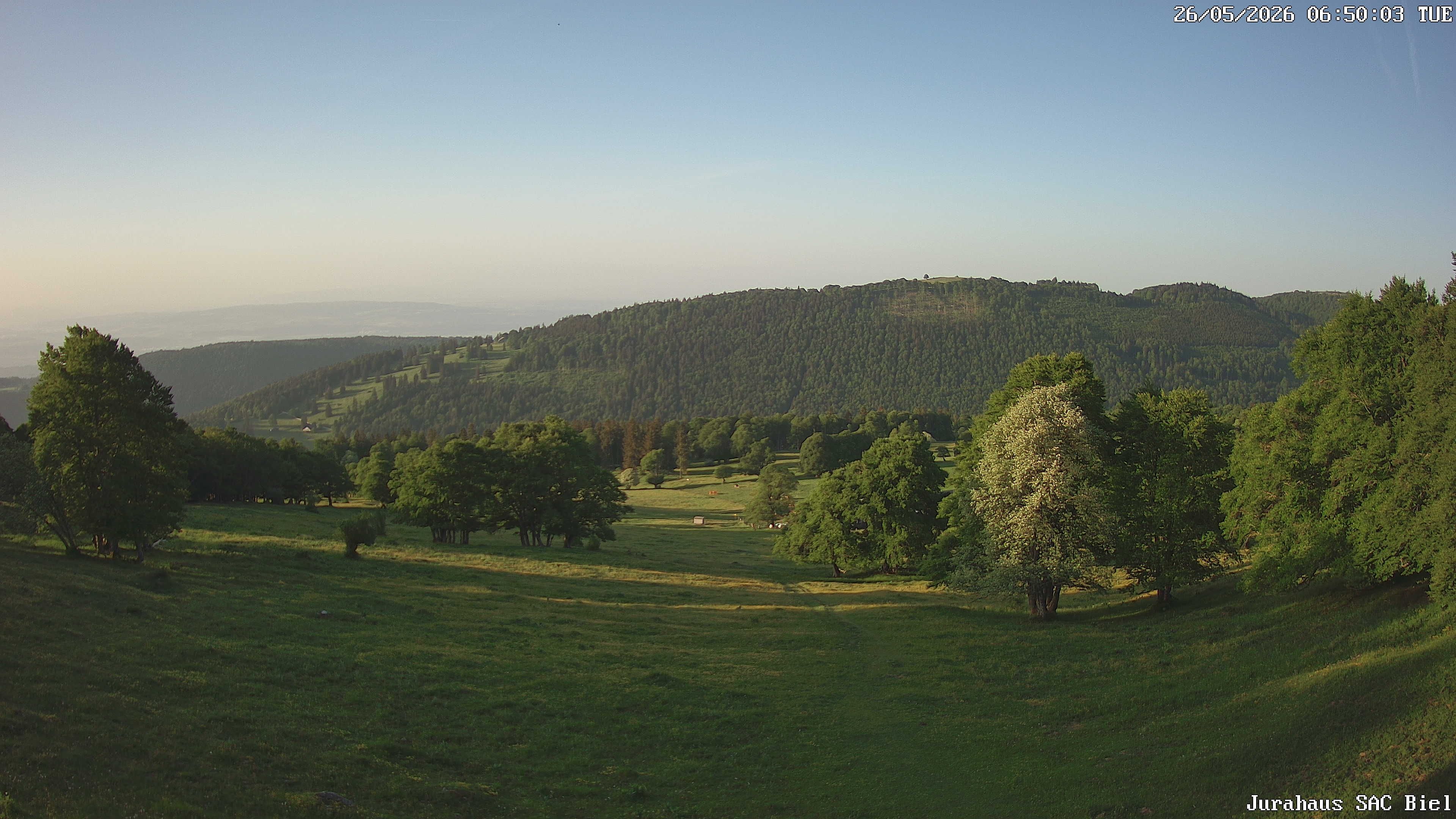 Orvin › Süden: Cabane du Jura CAS