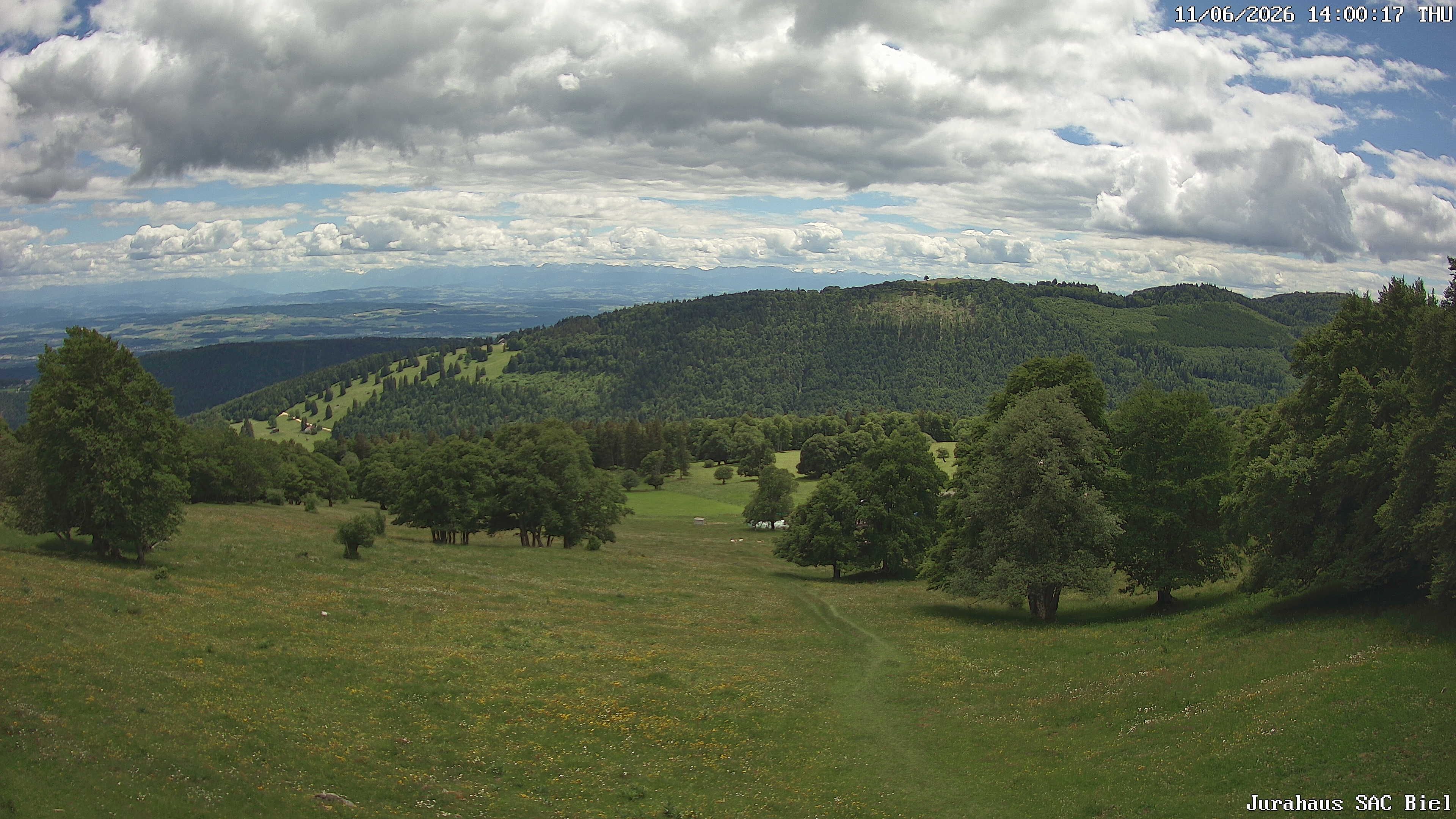 Orvin › Süden: Cabane du Jura CAS
