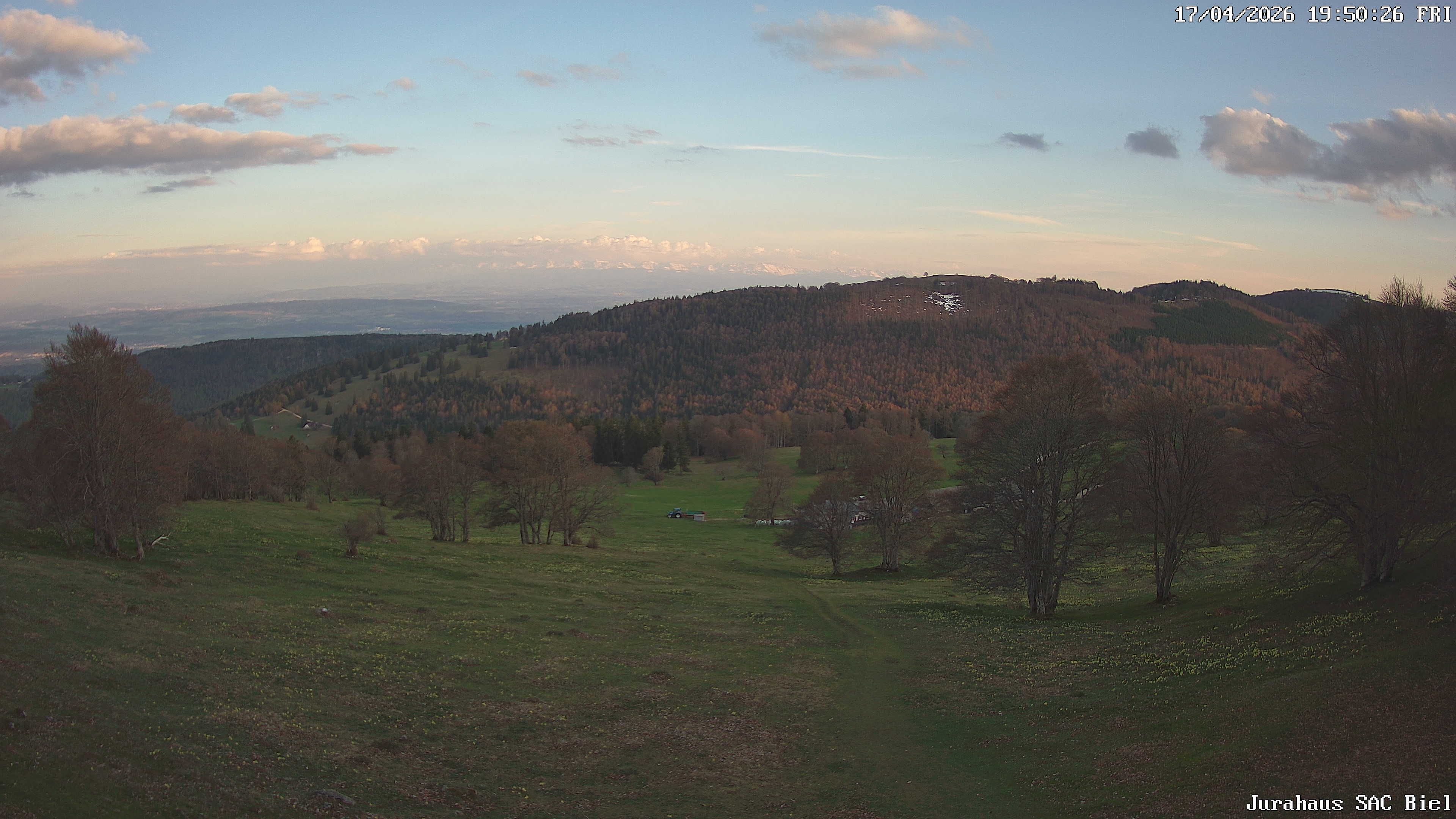 Orvin › Süden: Cabane du Jura CAS