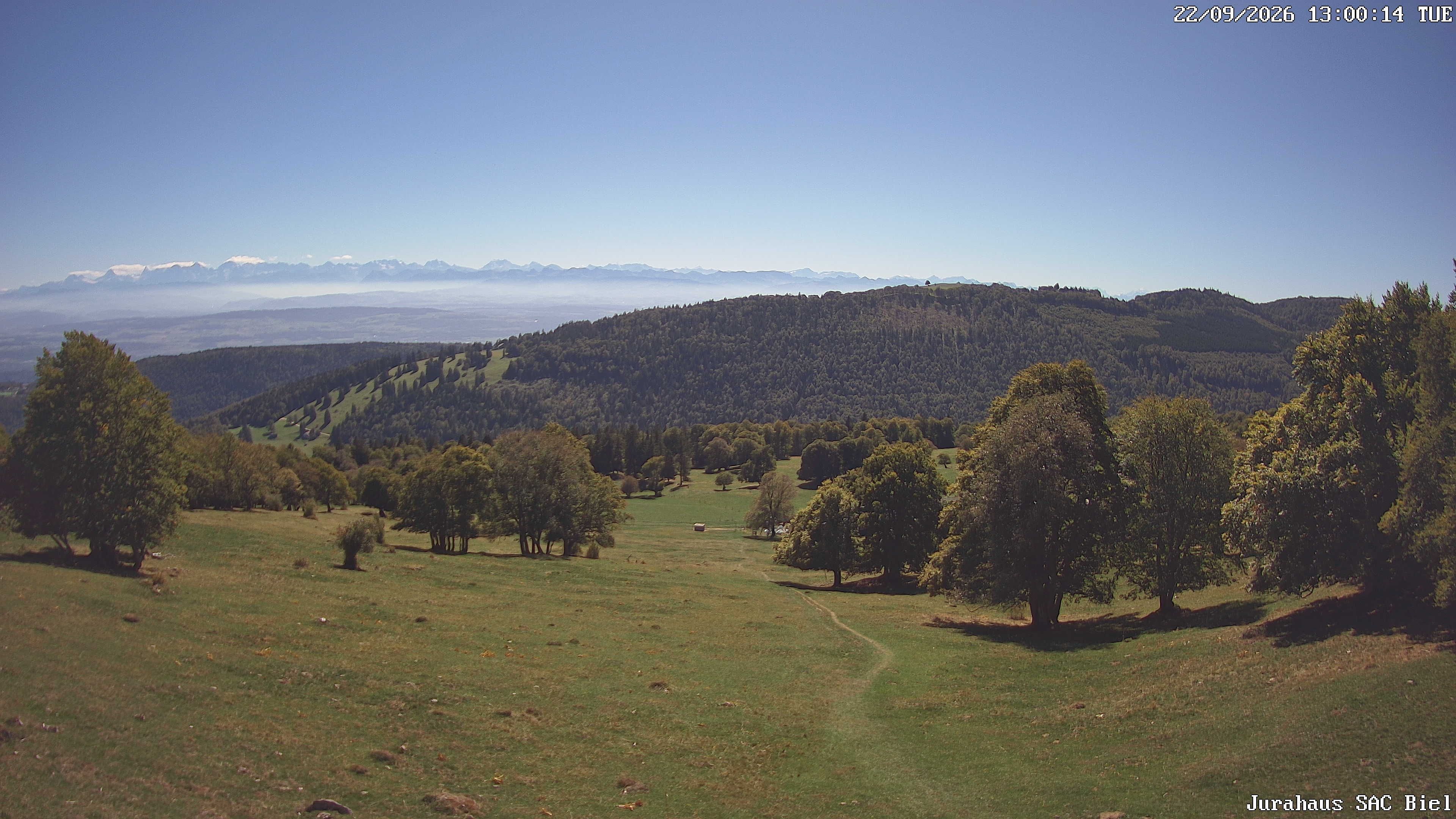 Orvin › Süden: Cabane du Jura CAS