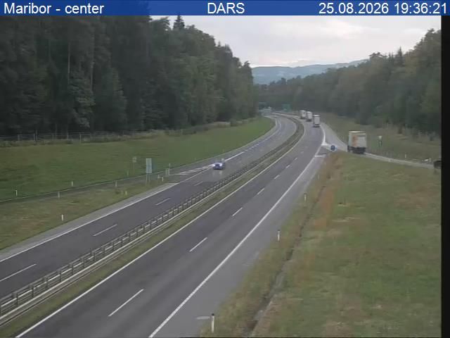 Traffic Cam Miklavz na Dravskem polju: A1/E57, Maribor - Ljubljana, priključek Maribor - center