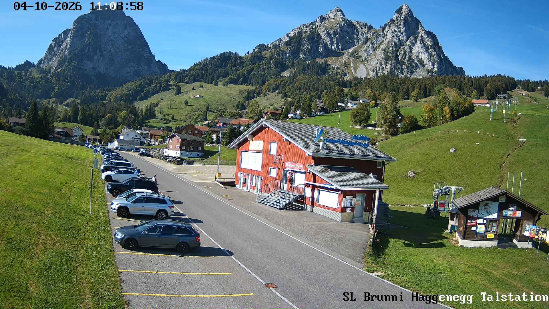 Brunni › Südwesten: Skilifte Brunni-Haggenegg AG - Sammelplatz Brunni-Alpthal Schweizer Skischule Einsiedeln - Kleiner Mythen - Grosser Mythen
