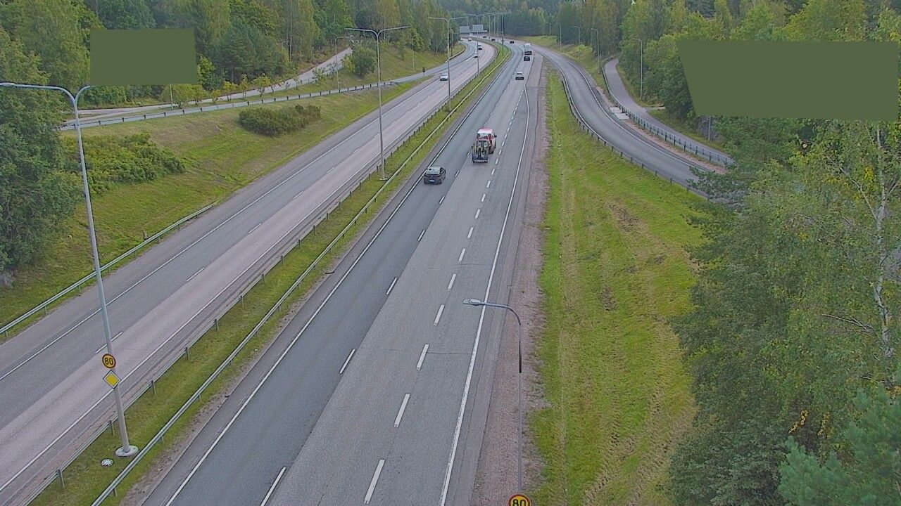 Traffic Cam Espoo: Tie 50 Bemböle - Kehä III