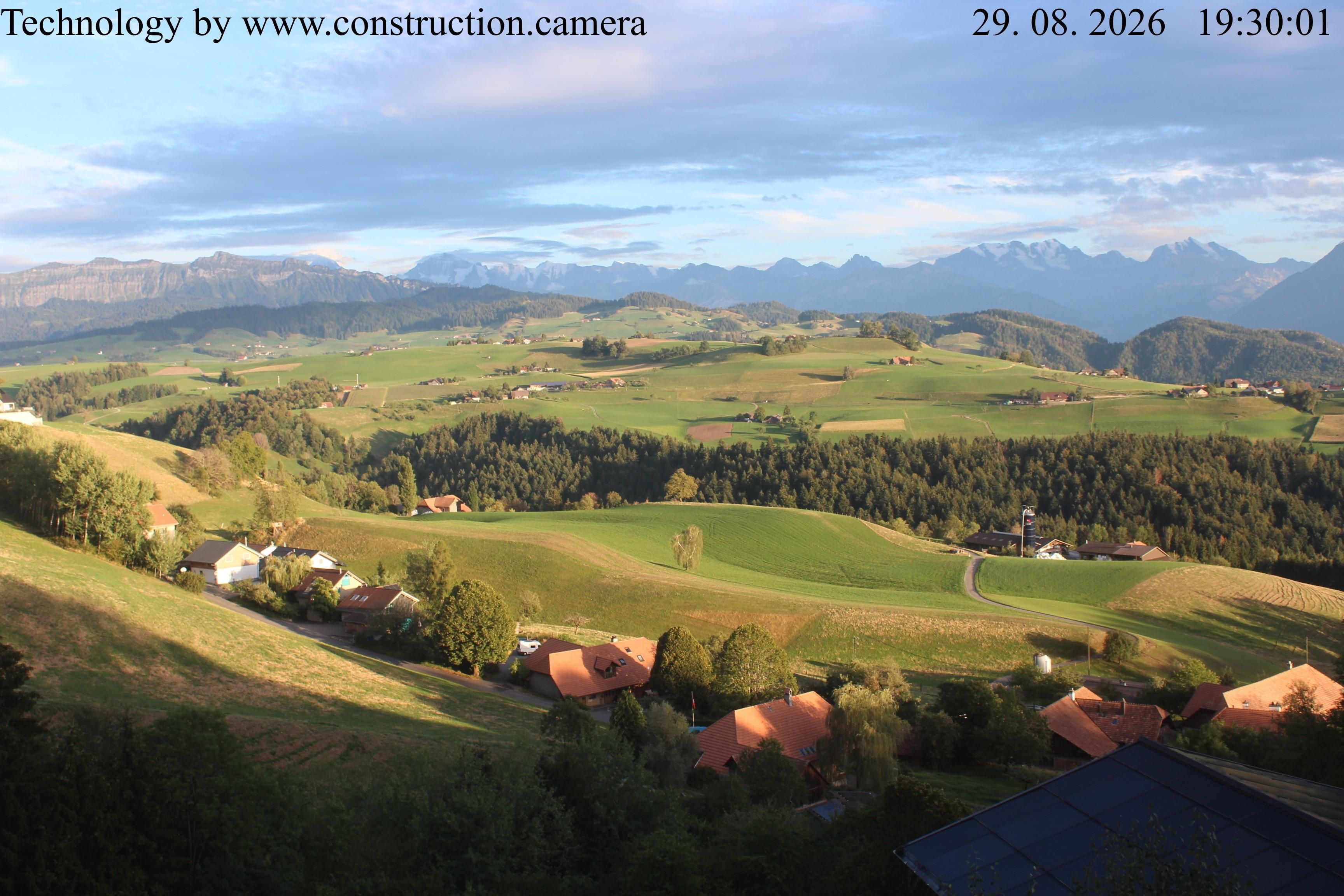 Oberdiessbach › Süden: Thunersee - Blüemlisalphorn