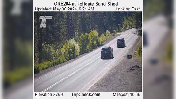 Traffic Cam Weston: ORE204 at Tollgate Sand Shed