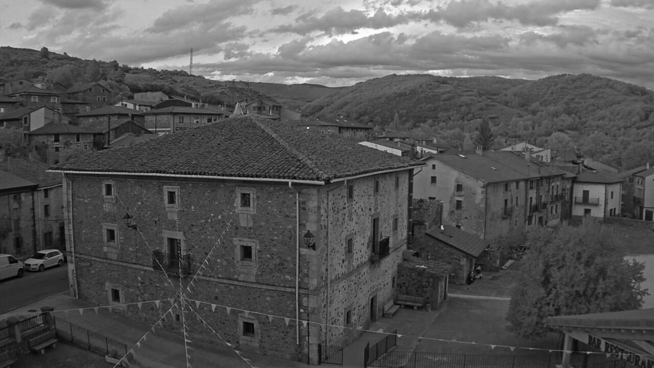 Traffic Cam Barbadillo de Herreros: Casa del Mayorazgo - BU-825