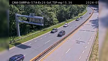 Traffic Cam Greenwich › South: Saw Mill River Parkway South of Exit 26 (Taconic State Parkway)