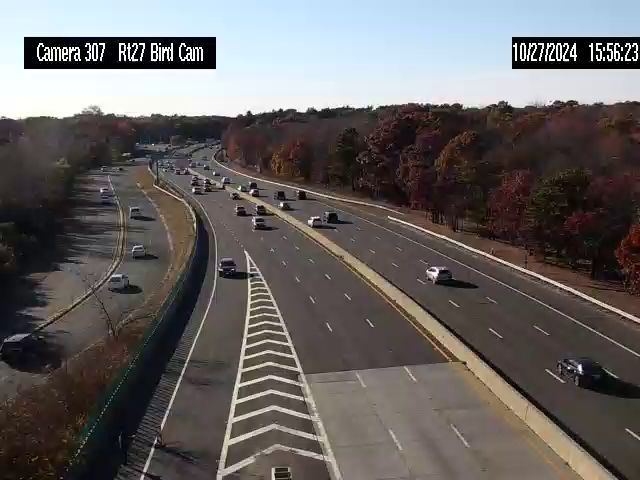 Traffic Cam Islandia: NY at Oakdale Merge - Camera