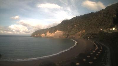 Ribeira Quente beach webcam