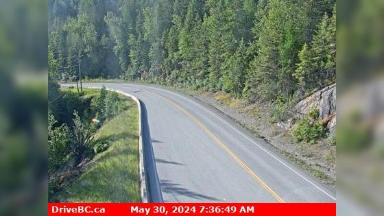 Traffic Cam Lumby › East: Hwy 6, Shuswap Hill west of Cherryville, looking east