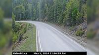 Lumby > East: Hwy 6, Shuswap Hill west of Cherryville, looking east - Day time