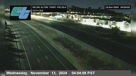 Traffic Cam Foothill Ranch › North: SR-241 : 80 Meters South of Alton Parkway Overcross