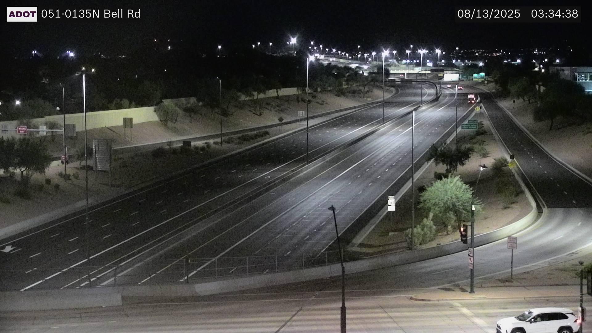Traffic Cam Phoenix › North: SR-51 NB 13.56 @Bell