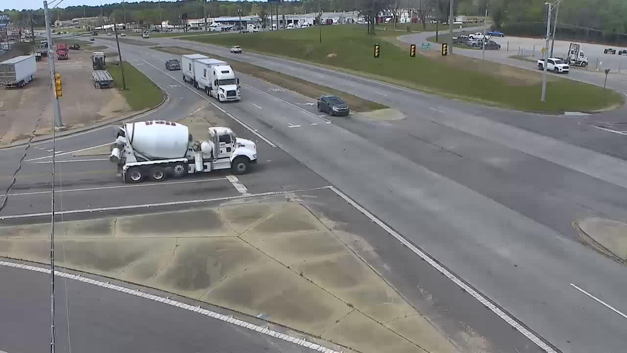 Traffic Cam Dothan › East: DTH-CAM--B
