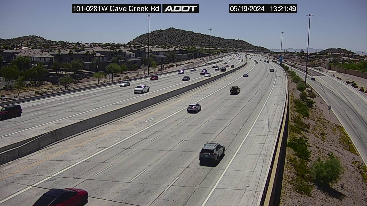 Traffic Cam Phoenix › West: I-101 WB 28.10 @Cave Creek Rd