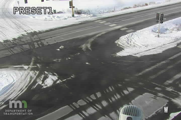 Traffic Cam Plymouth: MN 55: T.H.55 WB @ Industrial Park Blvd