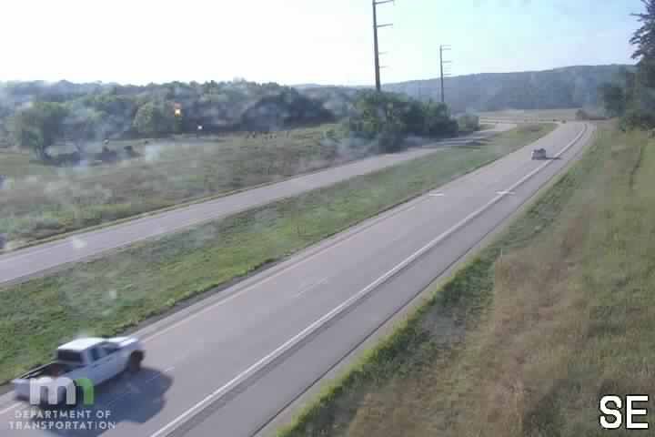 Traffic Cam Cannon Falls: US 52: T.H.52 SB S of Highview Rd (MP 94.8)