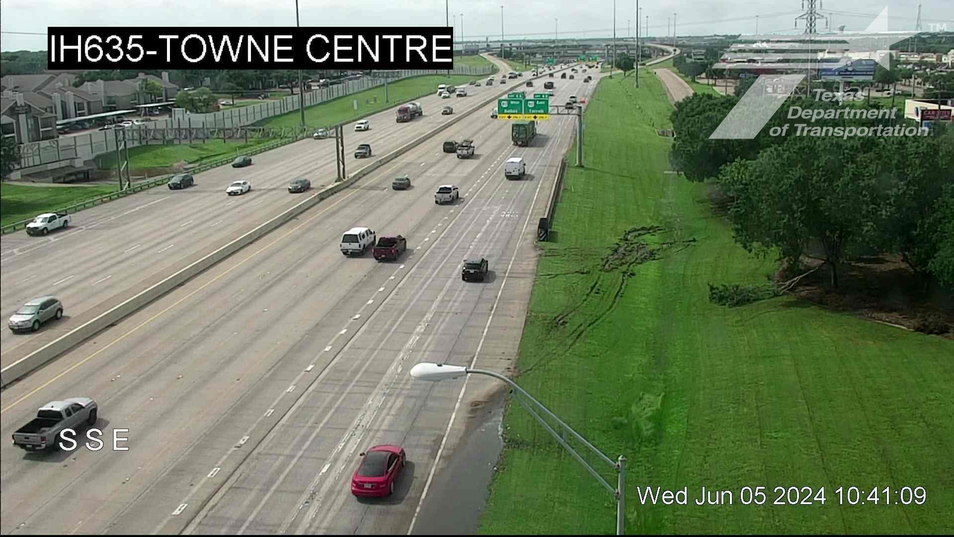 Traffic Cam New Hope › East: I-635 @ Towne Centre