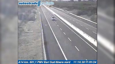 Preview delle webcam di Municipio 4: A14 km. 681,1 PMV Bari Sud itinere nord