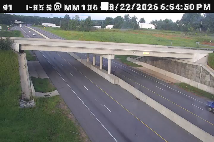 Traffic Cam Grover: I-85 S @ MM 106 (US)