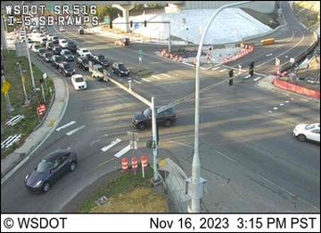 Traffic Cam Pacific: SR 516 at MP 1.9: I-5 Interchange