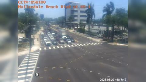 Traffic Cam Hallandale Beach: Blvd at US-1