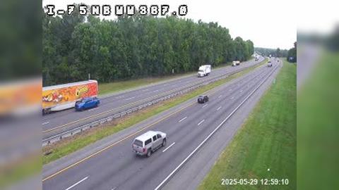 Traffic Cam Fort Drane: I-75 @ MM 367 NB