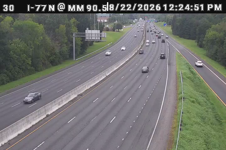 Traffic Cam Ravenwood: I-77 N @ MM 90.5