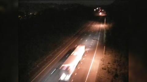 Traffic Cam Southington: CAM - I-84 EB E/O Exit 32 - Rt. 10 (Queen St)