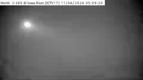 Traffic Cam Cou Falls: IC - I-380 - River (17)