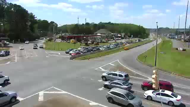 Traffic Cam Northport › West: TUS-CAM--.