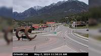 Radium Hot Springs › North-East: Hwy 93/95 roundabout, at - looking eastbound on Hwy - Day time