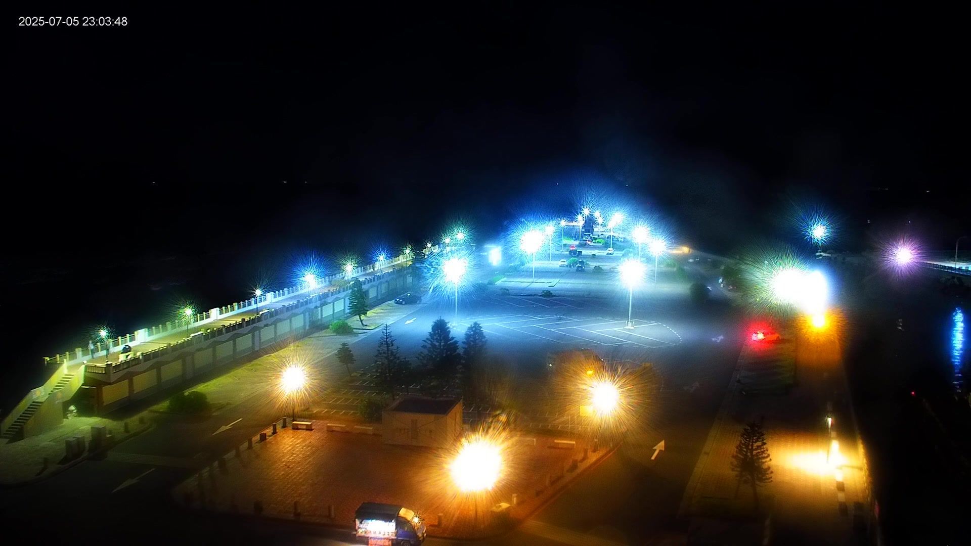 Traffic Cam Yong'an Village: 永安觀海橋 - Yongan Seaside Park