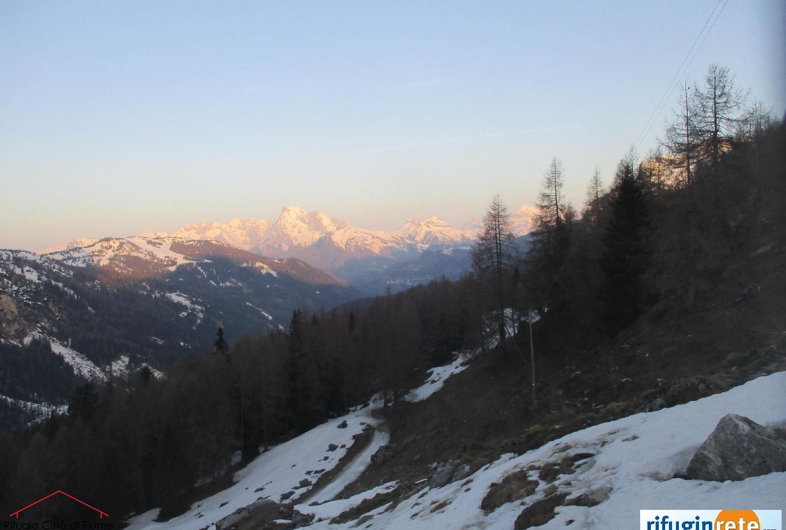 Traffic Cam Borca di Cadore › East: Rifugio Città di Fiume