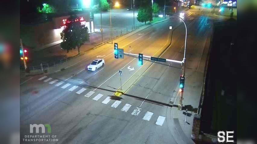 Traffic Cam Hastings: US 61: T.H.61 SB @ 10th St EB