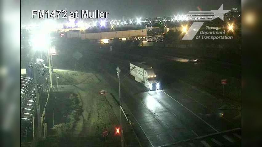 Traffic Cam Laredo › North: FM1472 @ Muller