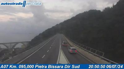 Preview delle webcam di Arquata Scrivia: A07 Km. 095,000 Pietra Bissara Dir Sud