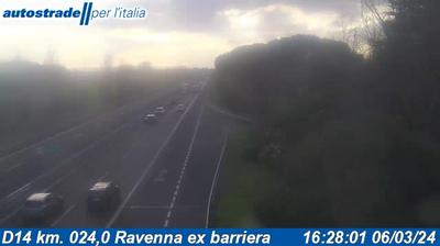 immagine della webcam nei dintorni di Marina Romea: webcam Russi