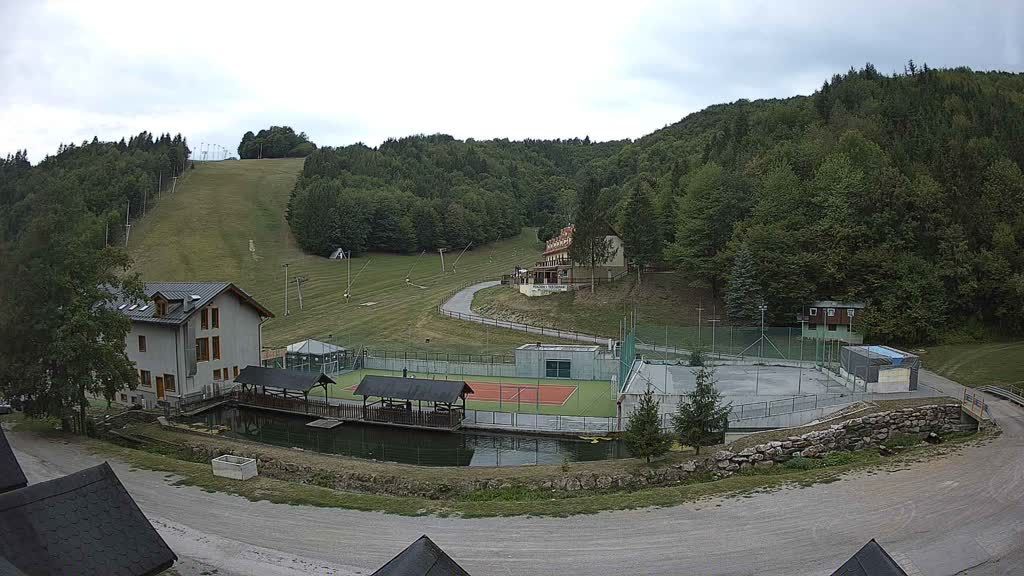 Traffic Cam District of Banská Bystrica: Ski resort Selce-Čachovo