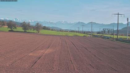 Rubigen: Sicht in Richtung Berner Oberland