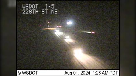 Traffic Cam Silvana › South: I-5 at MP 209.8: 228th St NE